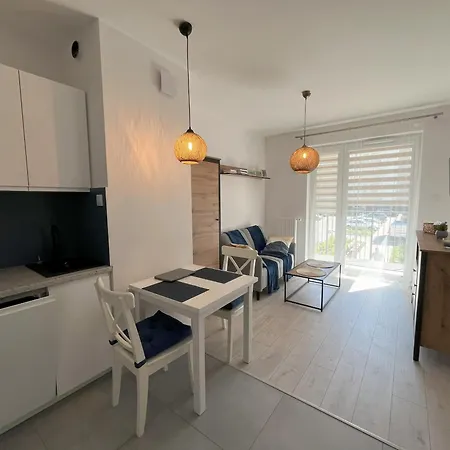 Lopuszanska 57 By Solarento Daire